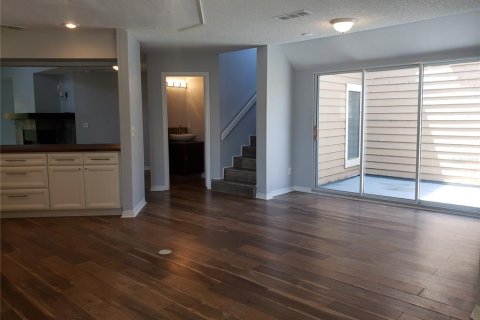 Adosado en alquiler en Orlando, Florida, 3 dormitorios, 205.69 m2 № 1853196 - foto 12