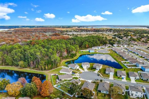 Casa en venta en Tavares, Florida, 4 dormitorios, 171.5 m2 № 2118362 - foto 2