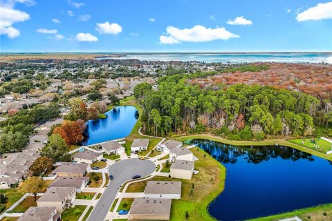 Casa en venta en Tavares, Florida, 4 dormitorios, 171.5 m2 № 2118362 - foto 3