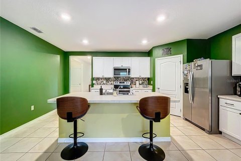 Casa en venta en Tavares, Florida, 4 dormitorios, 171.5 m2 № 2118362 - foto 16