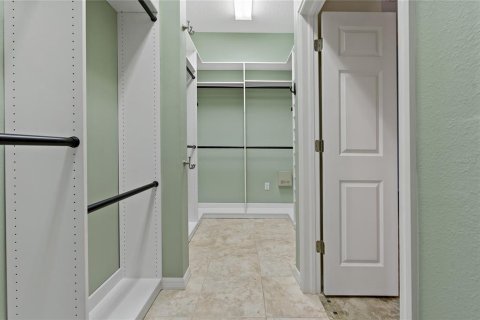 House in Tarpon Springs, Florida 4 bedrooms, 288.74 sq.m. № 1519220 - photo 30