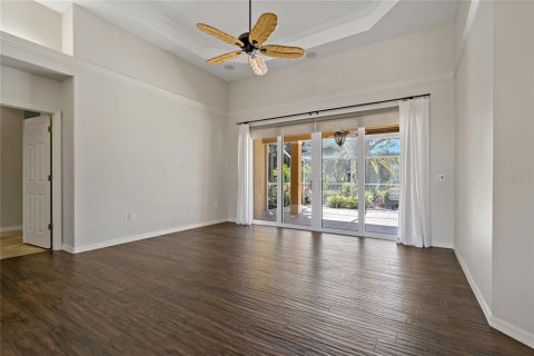 House in Tarpon Springs, Florida 4 bedrooms, 288.74 sq.m. № 1519220 - photo 7