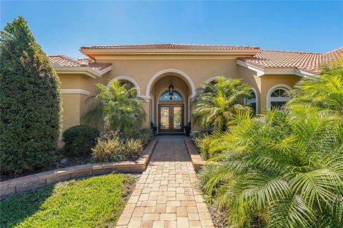 House in Tarpon Springs, Florida 4 bedrooms, 288.74 sq.m. № 1519220 - photo 3