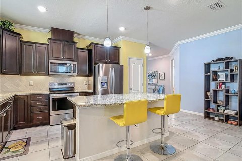 Купить виллу или дом в Ривервью, Флорида 7 комнат, 199.18м2, № 1815621 - фото 10