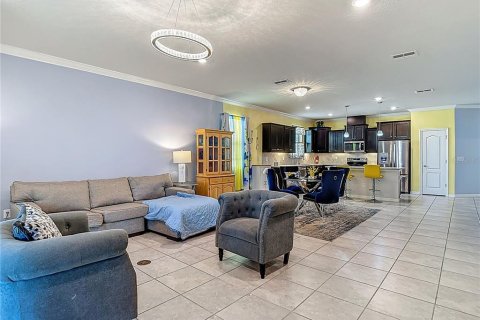 Купить виллу или дом в Ривервью, Флорида 7 комнат, 199.18м2, № 1815621 - фото 17