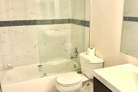 Купить кондоминиум в Корал-Спрингс, Флорида 2 комнаты, 134.71м2, № 2083264 - фото 10