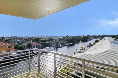 Copropriété à vendre à Fort Lauderdale, Floride: 2 chambres, 96.62 m2 № 1465487 - photo 1