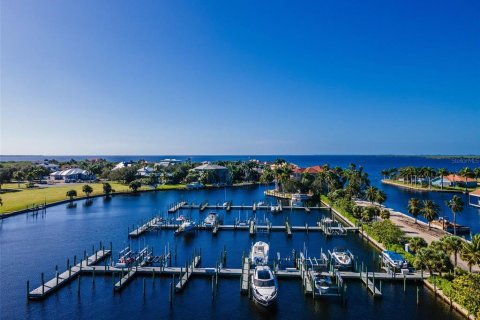 Terrain à Port Charlotte, Floride № 2102836