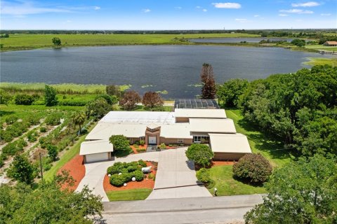 Casa en venta en Lake Alfred, Florida, 6 dormitorios, 653.57 m2 № 2197929 - foto 4