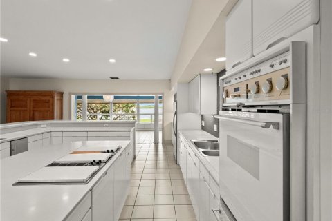 Casa en venta en Lake Alfred, Florida, 6 dormitorios, 653.57 m2 № 2197929 - foto 22
