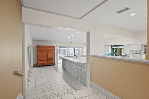 Casa en venta en Lake Alfred, Florida, 6 dormitorios, 653.57 m2 № 2197929 - foto 7
