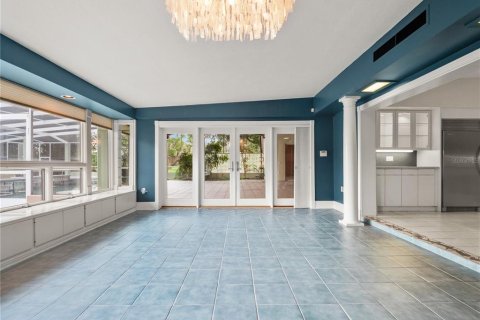 Casa en venta en Lake Alfred, Florida, 6 dormitorios, 653.57 m2 № 2197929 - foto 15