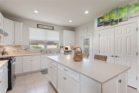 House in Davenport, Florida 2 bedrooms, 133.78 sq.m. № 1914438 - photo 23