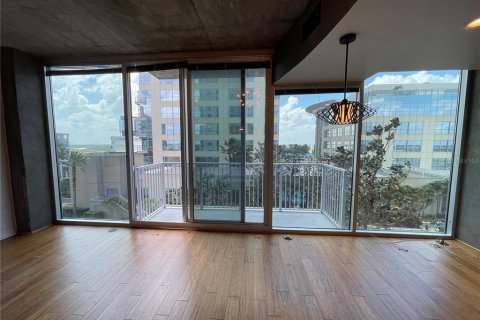 Condo in Orlando, Florida, 1 bedroom  № 1619375 - photo 5