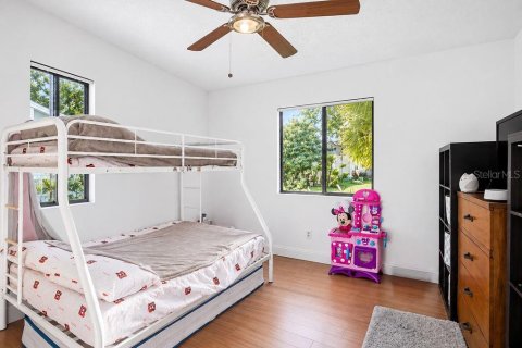 House in Edgewater, Florida 3 bedrooms, 111.48 sq.m. № 2424056 - photo 25