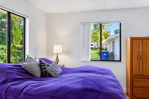 House in Edgewater, Florida 3 bedrooms, 111.48 sq.m. № 2424056 - photo 17