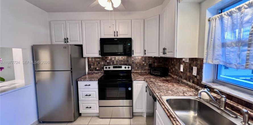 Condo à Fort Lauderdale, Floride, 2 chambres  № 2042381