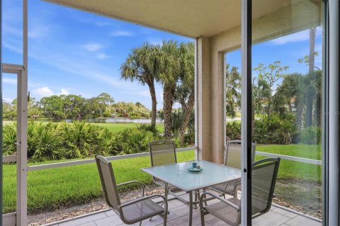 Condo in Sarasota, Florida, 2 bedrooms  № 2352354