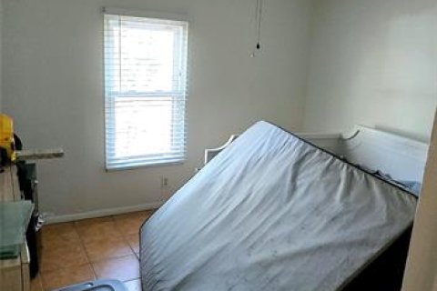 Apartamento en alquiler en Astatula, Florida, 3 dormitorios, 310.29 m2 № 2097245 - foto 10