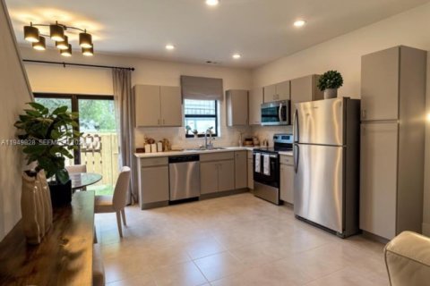 Villa ou maison à vendre à Florida City, Floride: 3 chambres, 127.83 m2 № 2340632 - photo 8