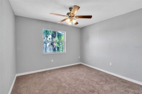 Condo in Sarasota, Florida, 2 bedrooms  № 2102603 - photo 23