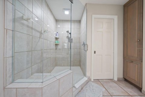 House in Indian Rocks Beach, Florida 4 bedrooms, 260.68 sq.m. № 2167027 - photo 24