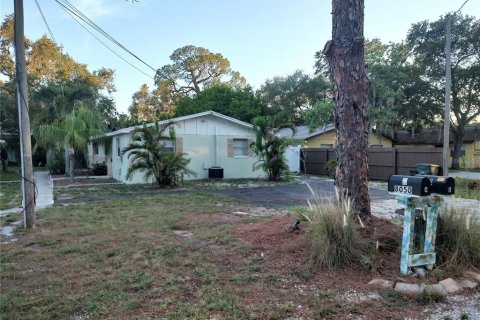 Immobilier commercial à vendre à Saint Petersburg, Floride: 4 chambres, 135.45 m2 № 2420166 - photo 18
