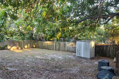 Immobilier commercial à vendre à Saint Petersburg, Floride: 4 chambres, 135.45 m2 № 2420166 - photo 23