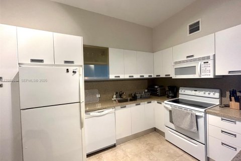 Copropriété à louer à Sunny Isles Beach, Floride: 2 chambres, 126.07 m2 № 2339950 - photo 21