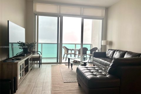 Copropriété à louer à Sunny Isles Beach, Floride: 2 chambres, 126.07 m2 № 2339950 - photo 9