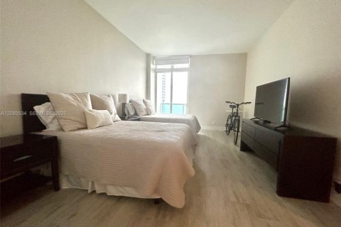 Copropriété à louer à Sunny Isles Beach, Floride: 2 chambres, 126.07 m2 № 2339950 - photo 27