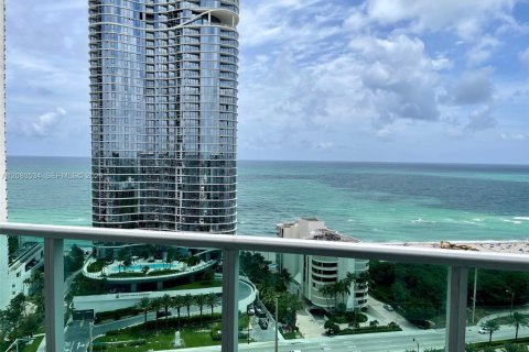 Condo à Sunny Isles Beach, Floride, 2 chambres  № 2339950