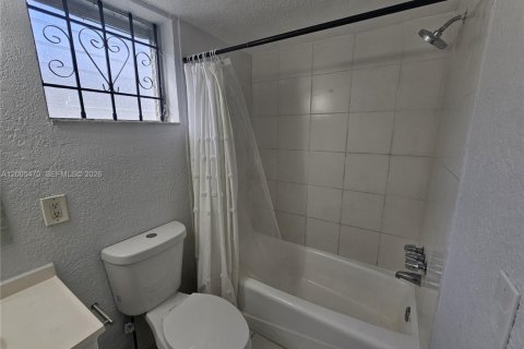 Copropriété à louer à Hollywood, Floride: 1 chambre, 59.46 m2 № 2069960 - photo 14