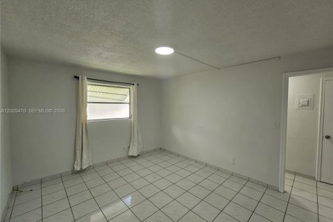 Copropriété à louer à Hollywood, Floride: 1 chambre, 59.46 m2 № 2069960 - photo 18