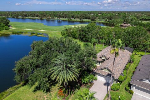 Casa en venta en Lakewood Ranch, Florida, 3 dormitorios, 208.66 m2 № 1913789 - foto 2