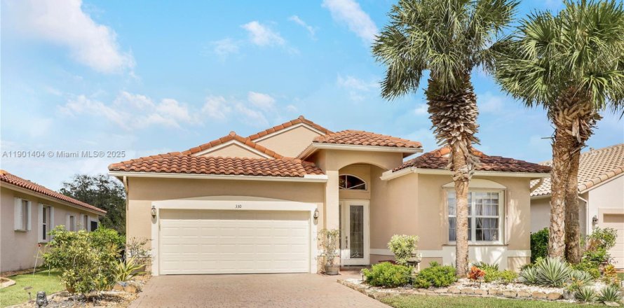 Casa en Port St. Lucie, Florida 2 dormitorios, 193.24 m2 № 1956763