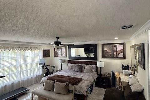 House in Port St. Lucie, Florida 3 bedrooms, 186.08 sq.m. № 2072805 - photo 12