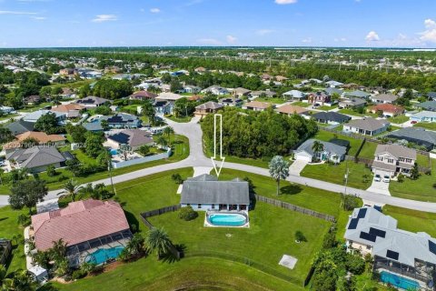 House in Port St. Lucie, Florida 3 bedrooms, 186.08 sq.m. № 2072805 - photo 20