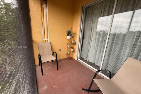 Copropriété à vendre à Orlando, Floride: 3 chambres, 115.94 m2 № 2076429 - photo 10