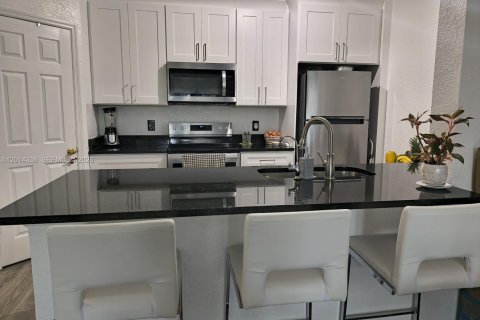 Condo à Orlando, Floride, 3 chambres  № 2076429