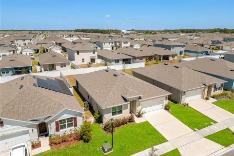 House in Kissimmee, Florida 4 bedrooms, 171.5 sq.m. № 1667153 - photo 25