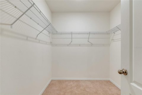 House in Kissimmee, Florida 4 bedrooms, 171.5 sq.m. № 1667153 - photo 13