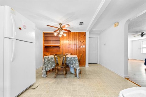 House in Winter Haven, Florida 3 bedrooms, 114.27 sq.m. № 1847895 - photo 10