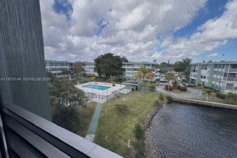 Снять в аренду кондоминиум в Холливуд, Флорида 1 спальня, 72.46м2, № 2031120 - фото 20