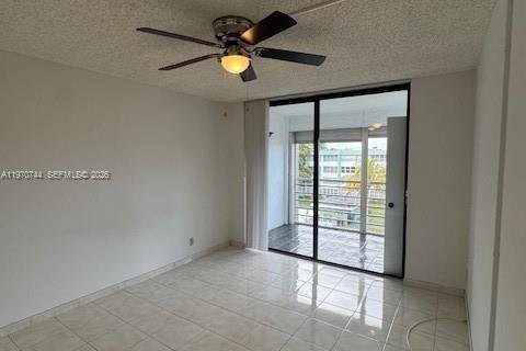 Снять в аренду кондоминиум в Холливуд, Флорида 1 спальня, 72.46м2, № 2031120 - фото 12