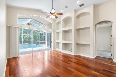 House in Wesley Chapel, Florida 4 bedrooms, 245.54 sq.m. № 1876540 - photo 23