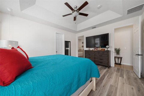 Casa en venta en Kissimmee, Florida, 4 dormitorios, 202.16 m2 № 2225573 - foto 28