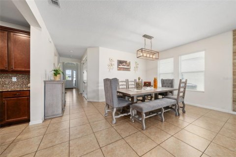 Casa en venta en Kissimmee, Florida, 4 dormitorios, 202.16 m2 № 2225573 - foto 21