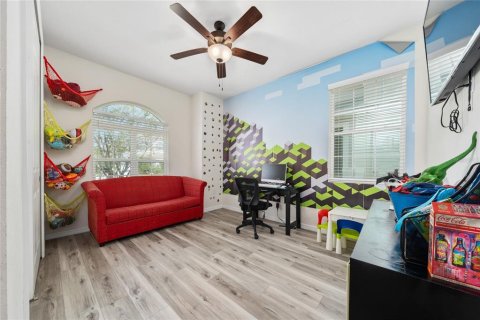 Casa en venta en Kissimmee, Florida, 4 dormitorios, 202.16 m2 № 2225573 - foto 10