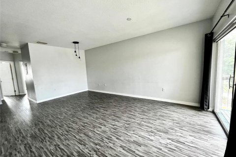 Copropriété à louer à Riverview, Floride: 3 chambres, 106.93 m2 № 2156968 - photo 10
